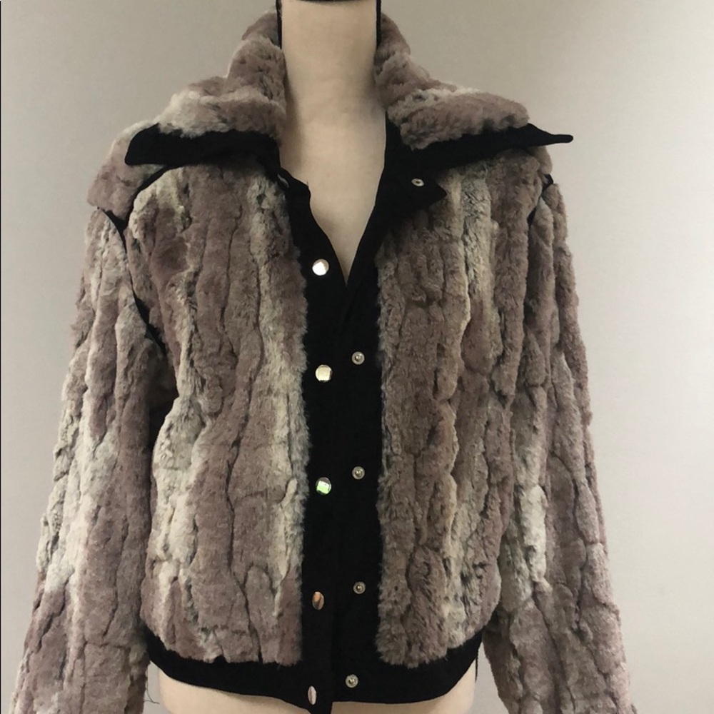 OLIVACEOUS JACKET NWT